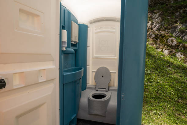 Portable Toilet Options We Offer in Tomah, WI
